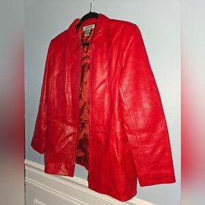 Vintage Women's Red Soft Leather Zippered Moto Jacket Size Medium 90s Y2K